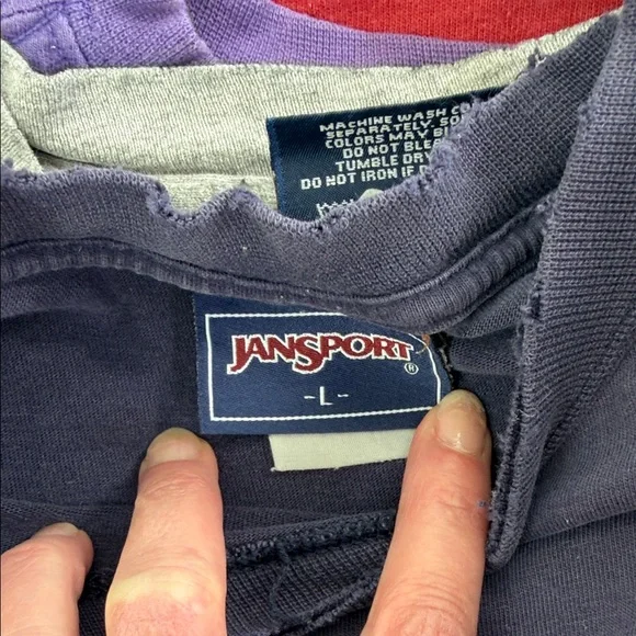 UCONN Huskies Navy Crewneck T-Shirt Vintage jansport l/s L - Picture 3 of 9